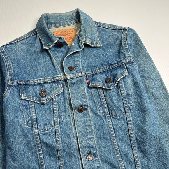 Vintage Levi's Medium Wash Denim Jacket Women's L - Picture 2 of 7